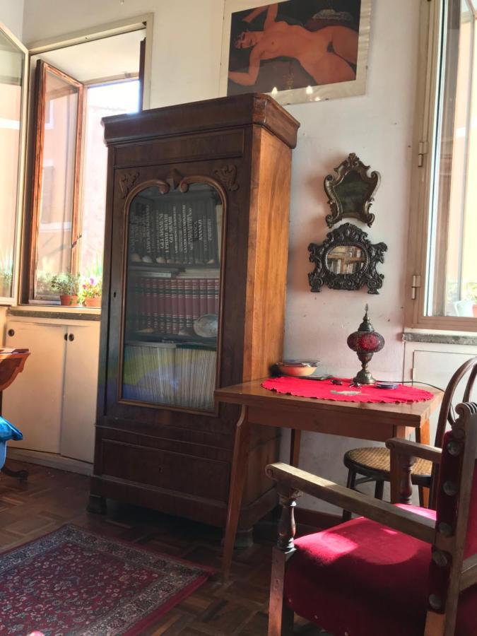 Room For Rent In Rome Trastevere Ngoại thất bức ảnh