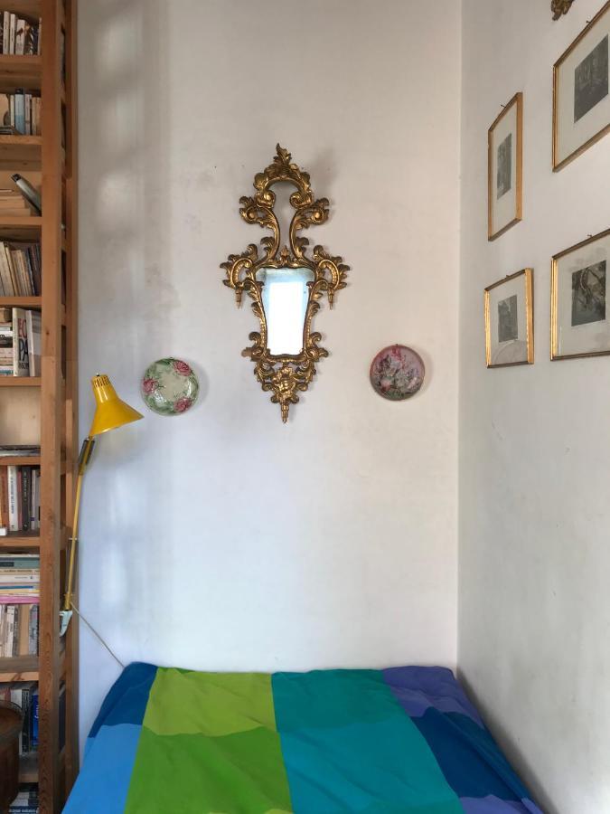 Room For Rent In Rome Trastevere Ngoại thất bức ảnh